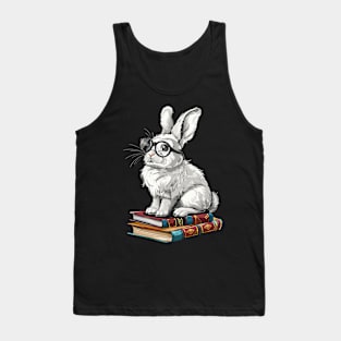 Vintage Nerd Bookish bunny Literary Rabbit Reading Bunny With Glasses Tank Top